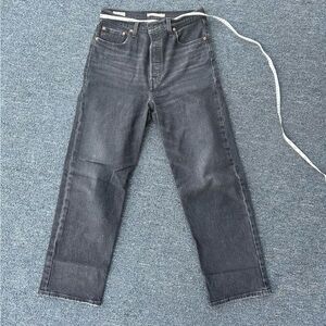 Levi’s Premium Ribcage Straight Ankle Jeans Washed Black size 8/29